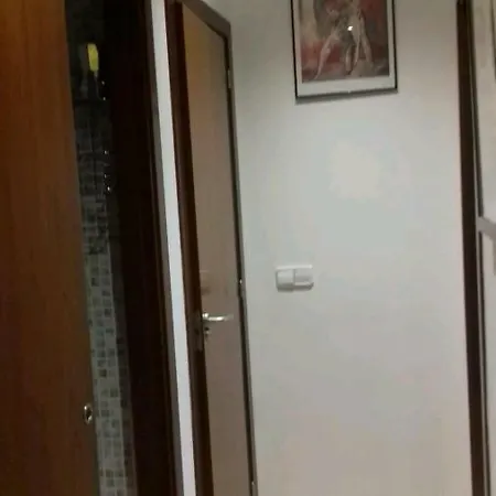 Teia Apartment Girona