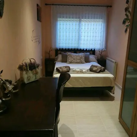 Teia Apartment Girona